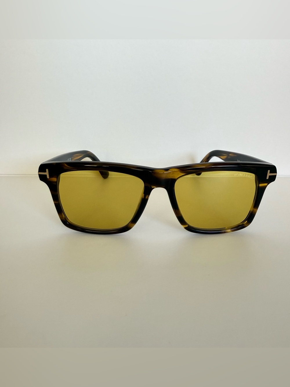 NEW!!! Tom Ford men sunglasses Buckley 02 TF906 55E Authentic